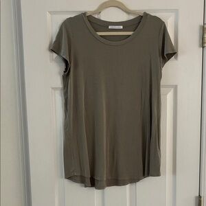 Chris & Carol Short Sleeve Top